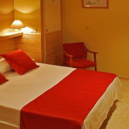 Hotel Piccadilly Sitges Eksteriør billede