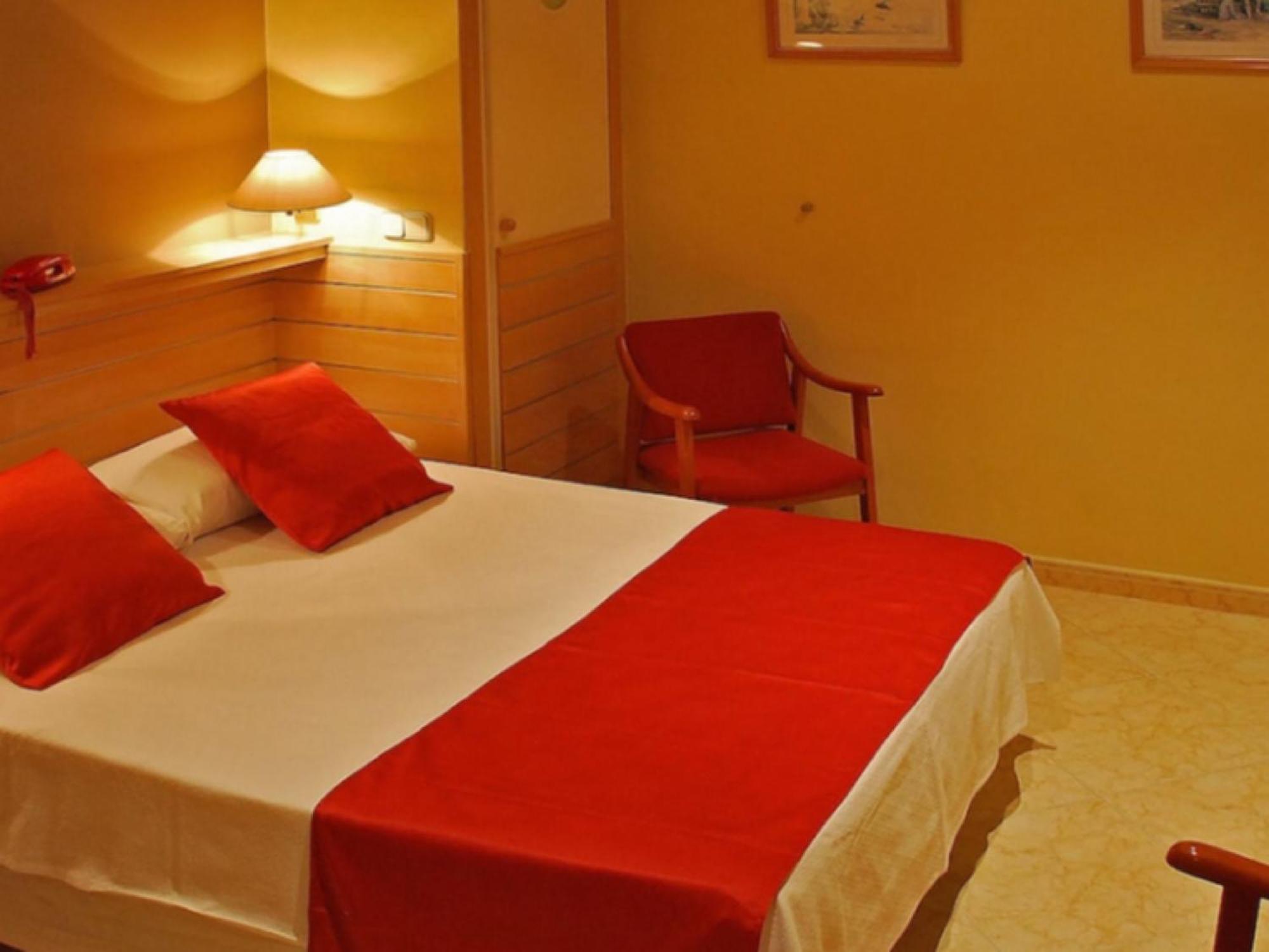 Hotel Piccadilly Sitges Eksteriør billede